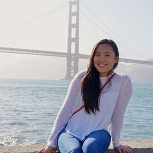 Meet your Posher, Debora